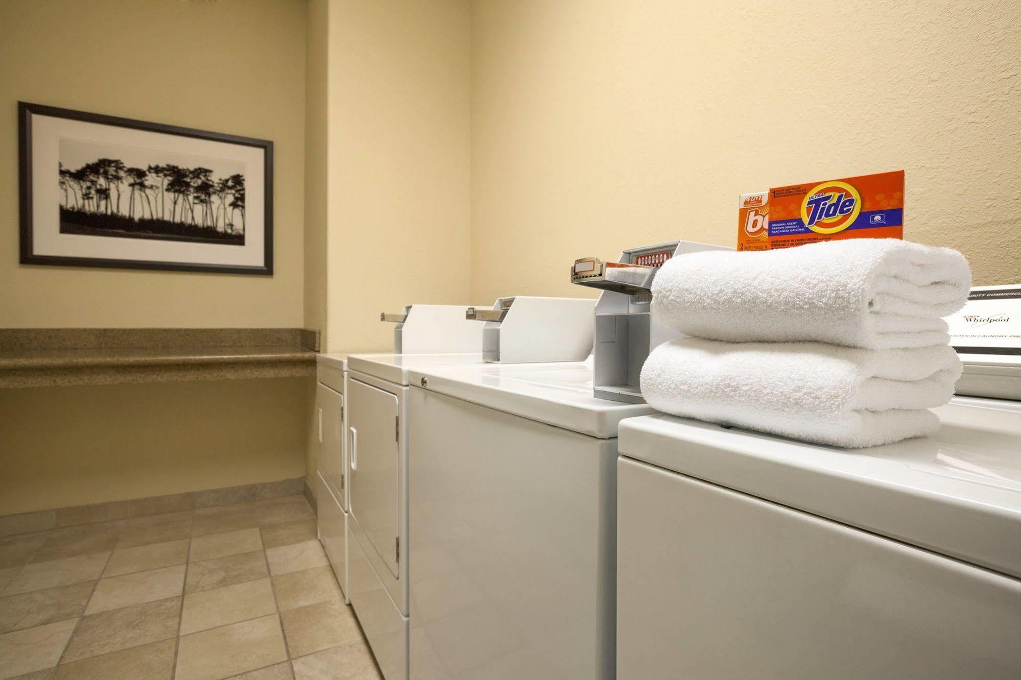 Country Inn & Suites By Radisson, Brunswick I-95, Ga Eksteriør billede